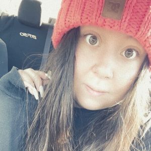 Meet your Posher, Stacy